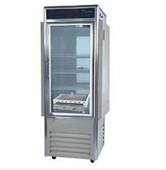 培養(yǎng)箱種類之一，【震蕩光照培養(yǎng)箱】